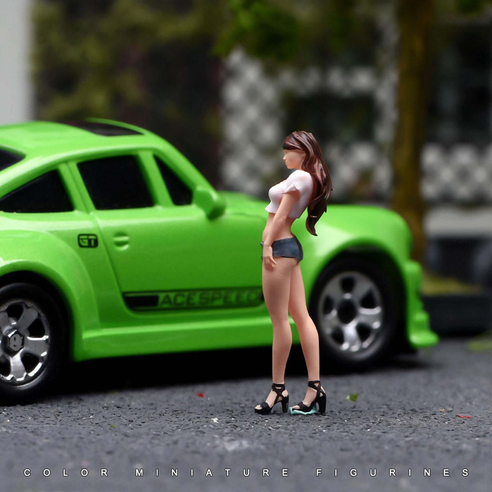 Smart Garden Mini - 1 64 Scale Female Figure Resin